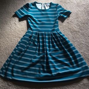 LuLaRoe Amelia S